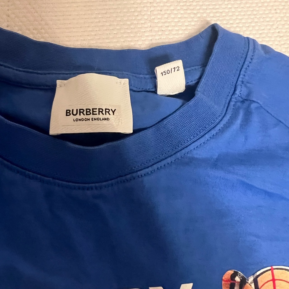 Burberry long sleeve boys tee-size12, like new condition - Picture 2 of 4